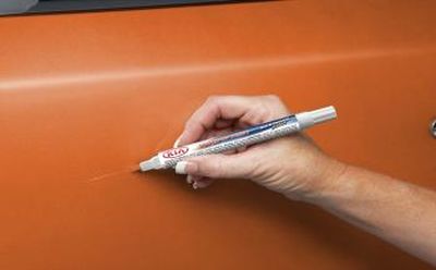 Kia Touch-up Paint Pen - Techno Orange D2A UA011TU5014D2A